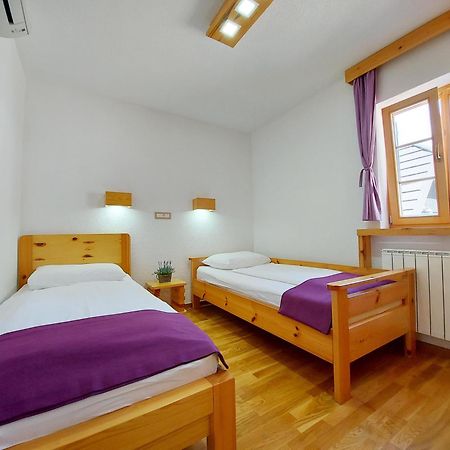 Bed and Breakfast Plitvice Etno House I Плитвицкие озёра Экстерьер фото